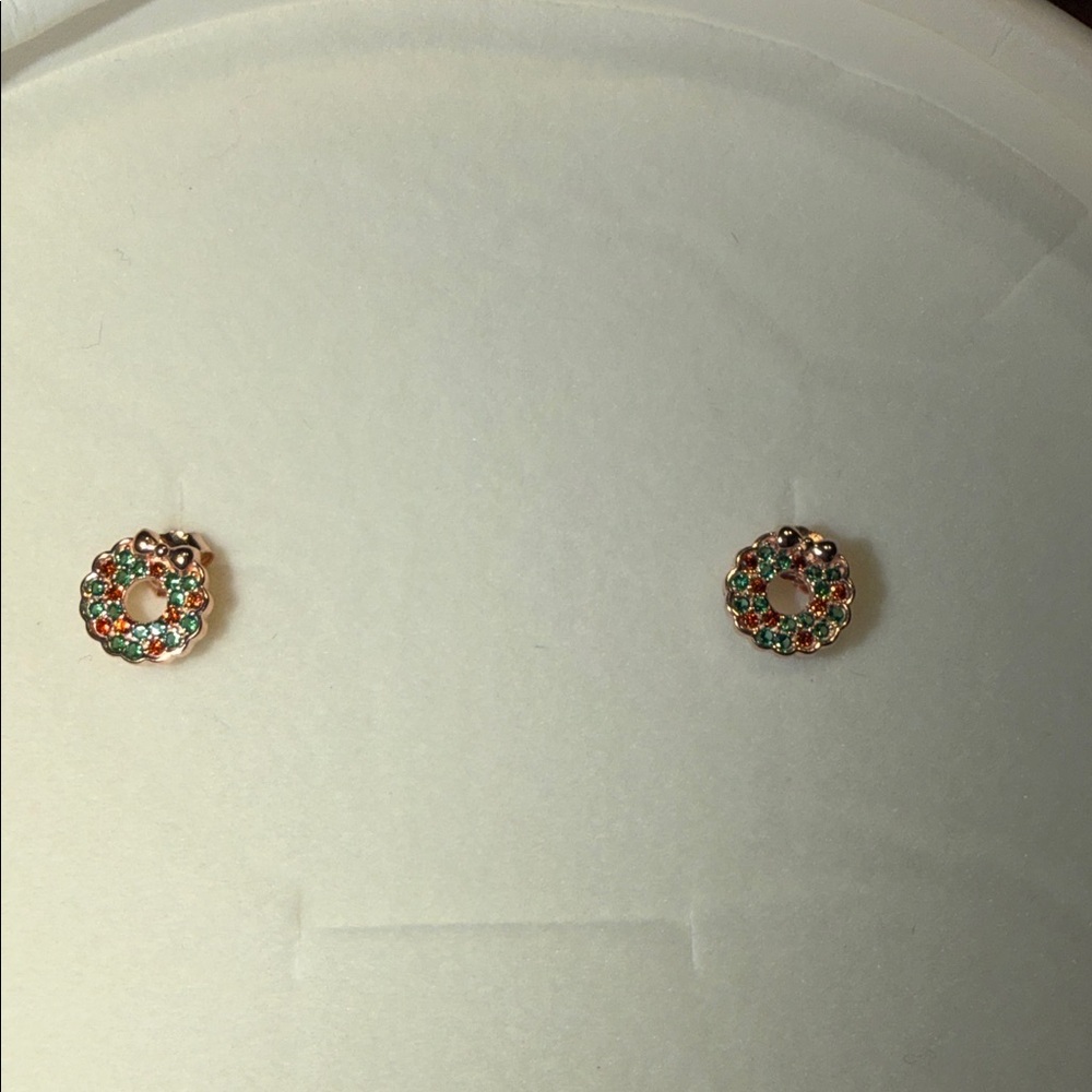 Elegant Green and Gold Stud Earrings